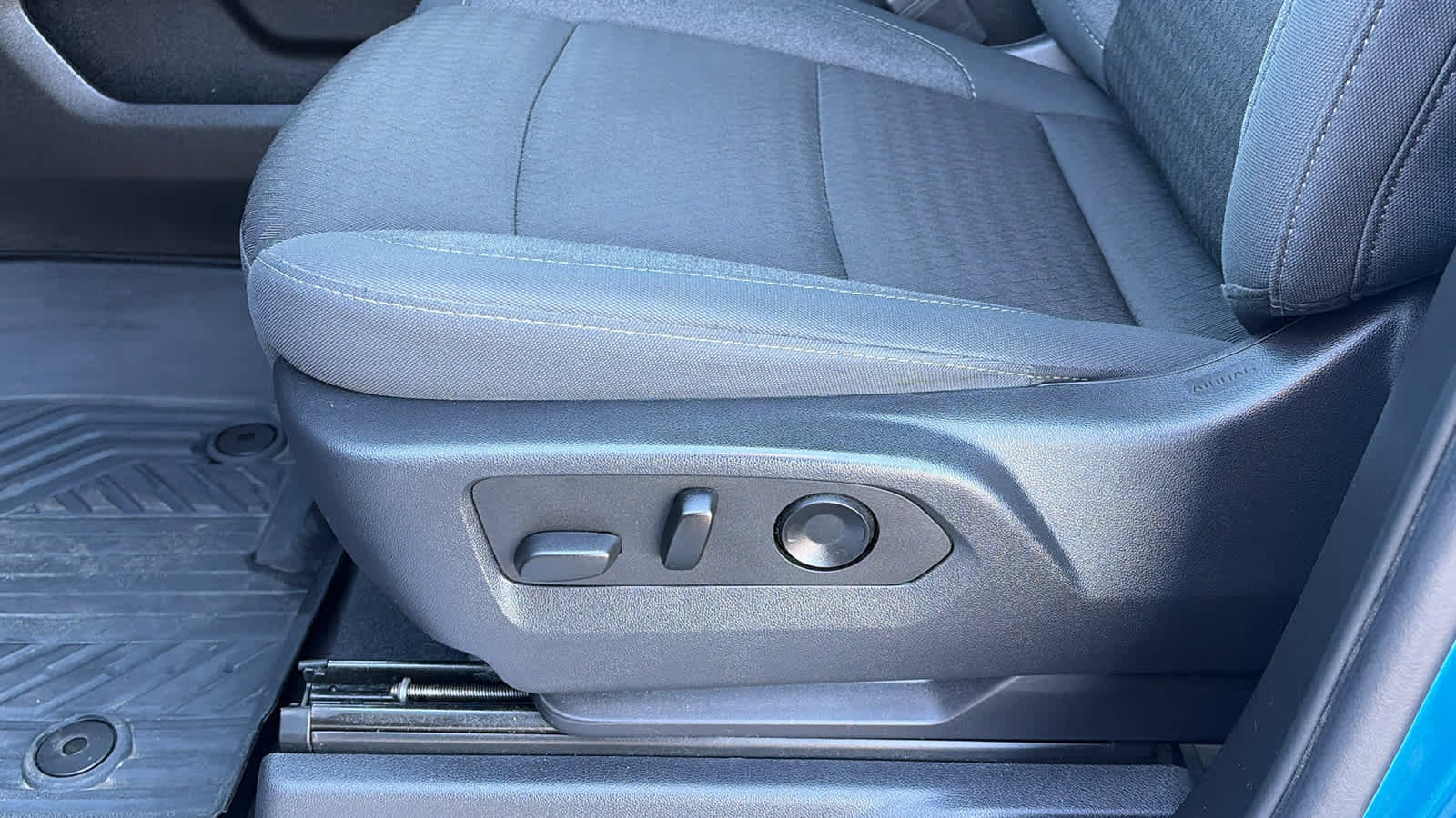 Certified 2023 Chevrolet Silverado 1500 RST w/ Convenience Package II image 8