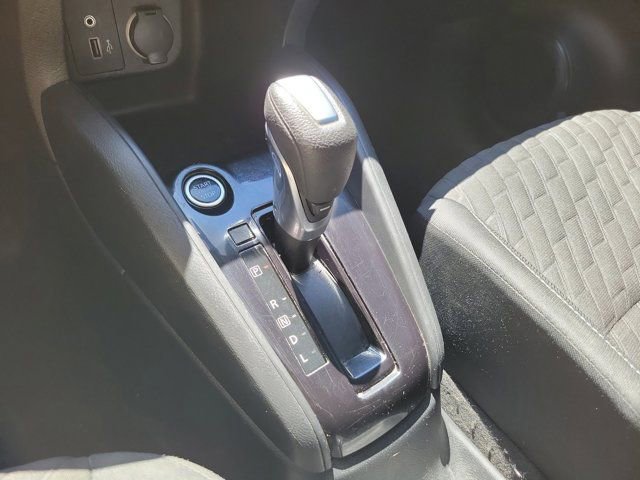 Certified 2022 Nissan Kicks S image 32