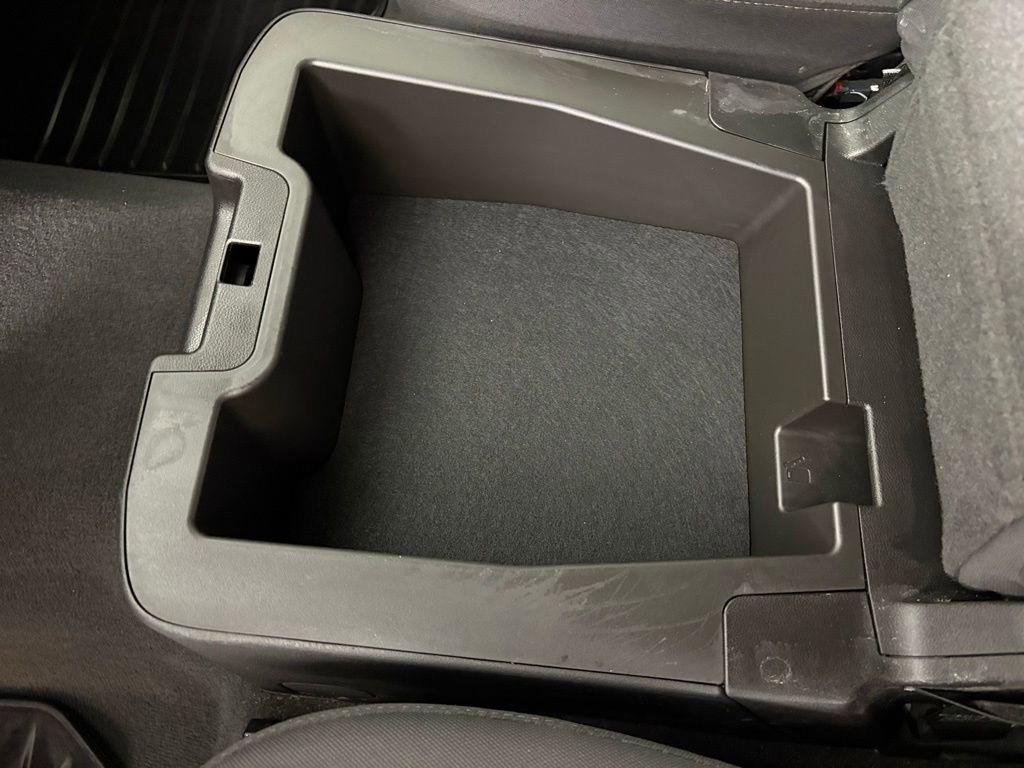 Used 2022 Chevrolet Silverado 1500 Custom RWD image 37