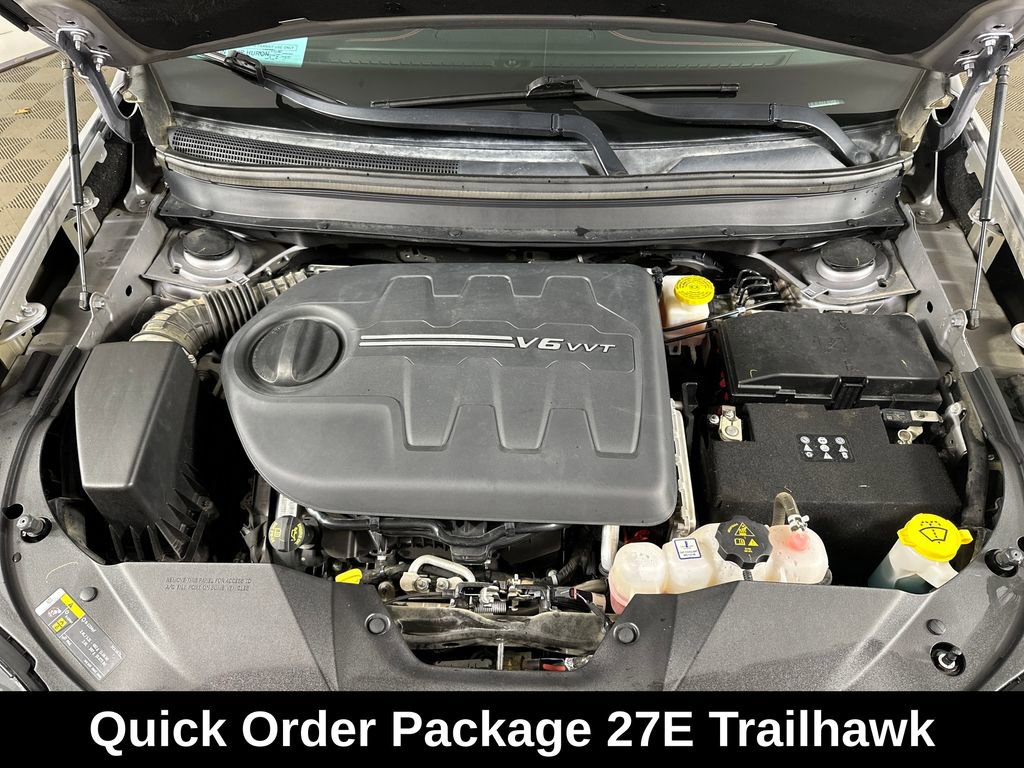 Used 2021 Jeep Cherokee Trailhawk w/ Trailer Tow Group image 5