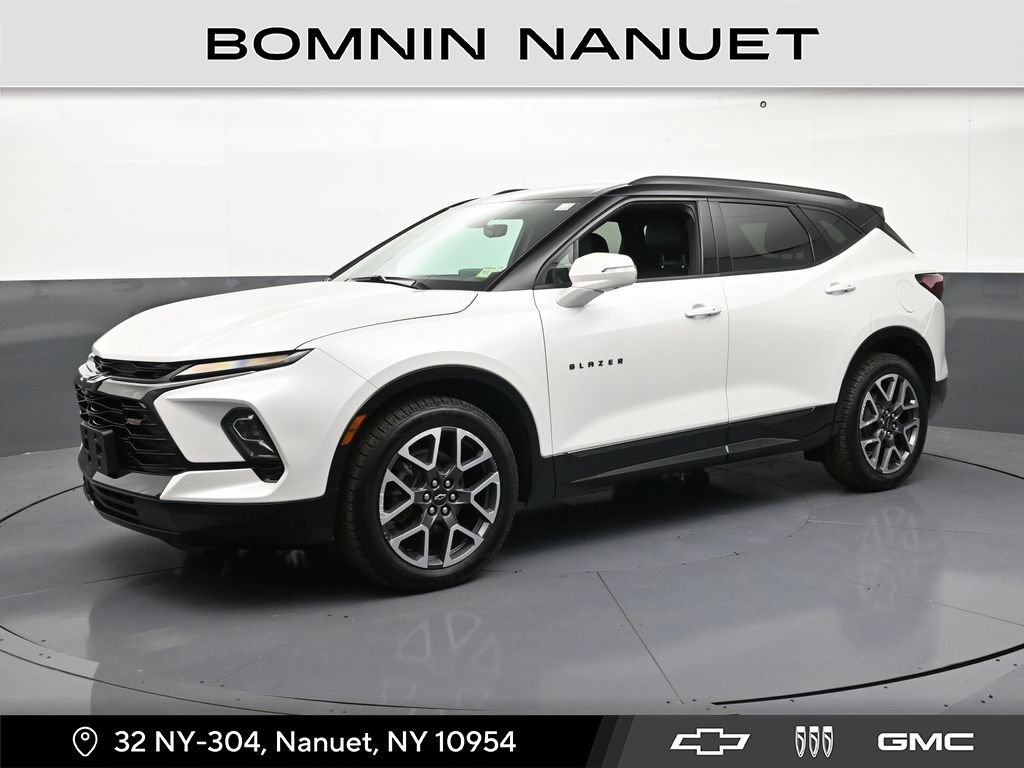 Certified 2023 Chevrolet Blazer RS w/ Driver Confidence II Package AWD/4WD image 1