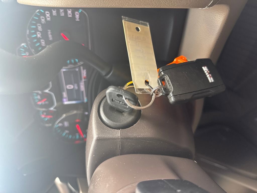 Used 2017 GMC Yukon SLE w/ SLE Value Package image 29