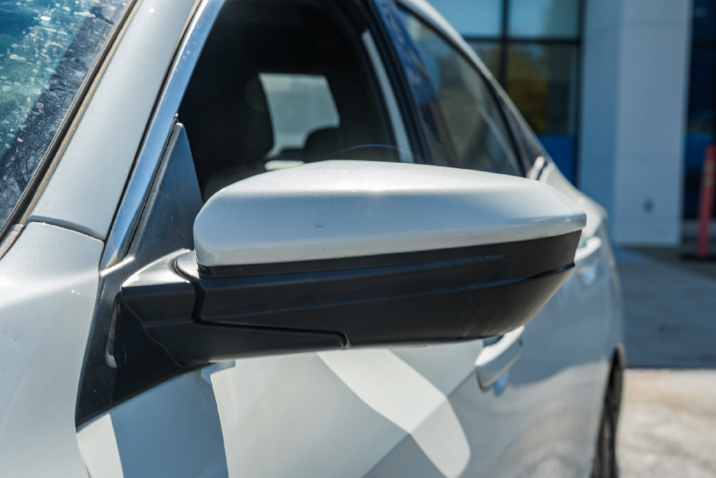 Used 2018 Honda Civic EX image 11