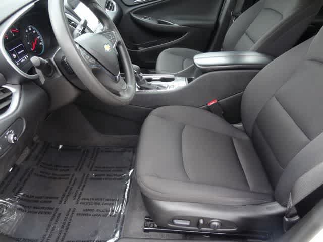 Used 2023 Chevrolet Malibu LT FWD image 6