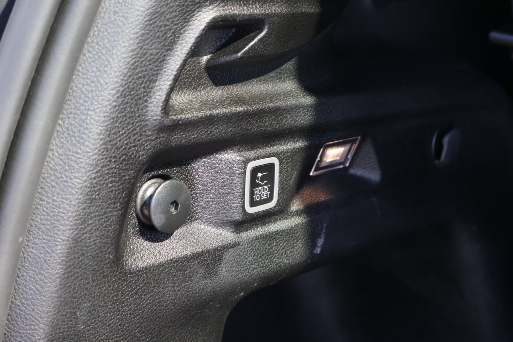 Used 2023 Jeep Grand Cherokee L Laredo AWD/4WD image 48