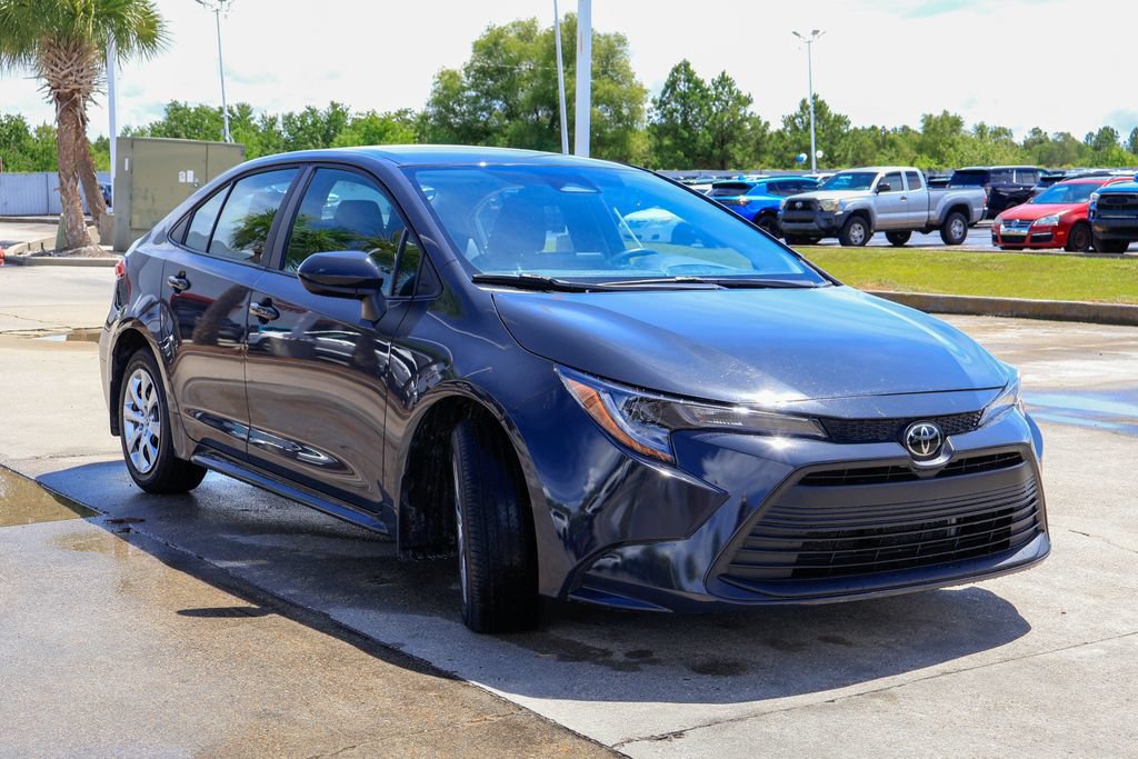 Used 2026 Toyota Corolla LE FWD image 24