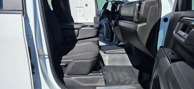 Used 2024 Chevrolet Silverado 3500 LT w/ Convenience Package image 15