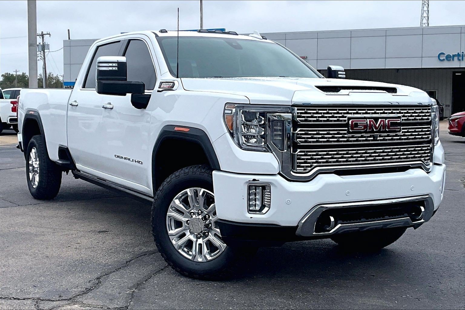 Used 2021 GMC Sierra 3500 Denali w/ Denali Ultimate Package AWD/4WD image 11