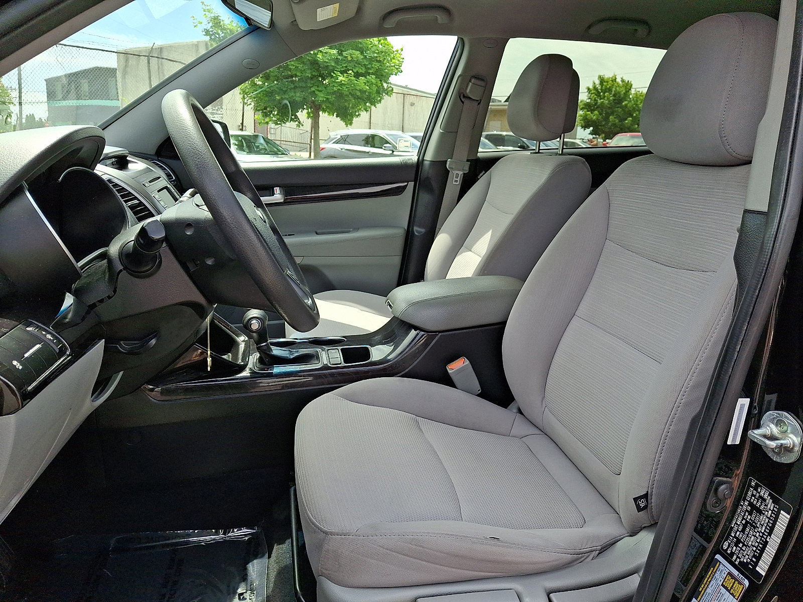 Used 2015 Kia Sorento LX FWD image 13