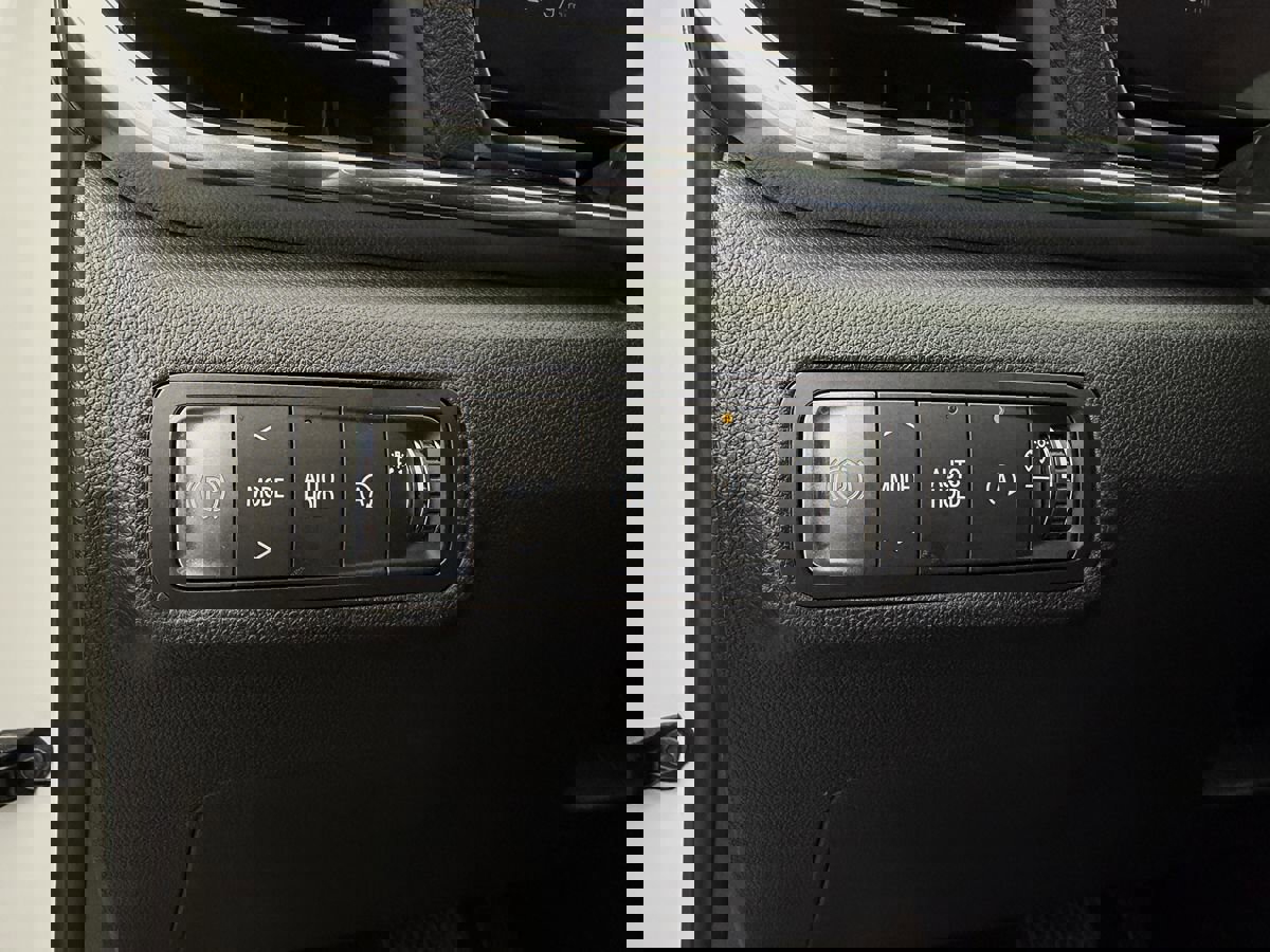 Used 2026 GMC Terrain Elevation image 14