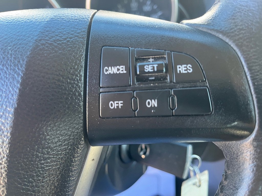 Used 2012 MAZDA MAZDA5 Touring image 12