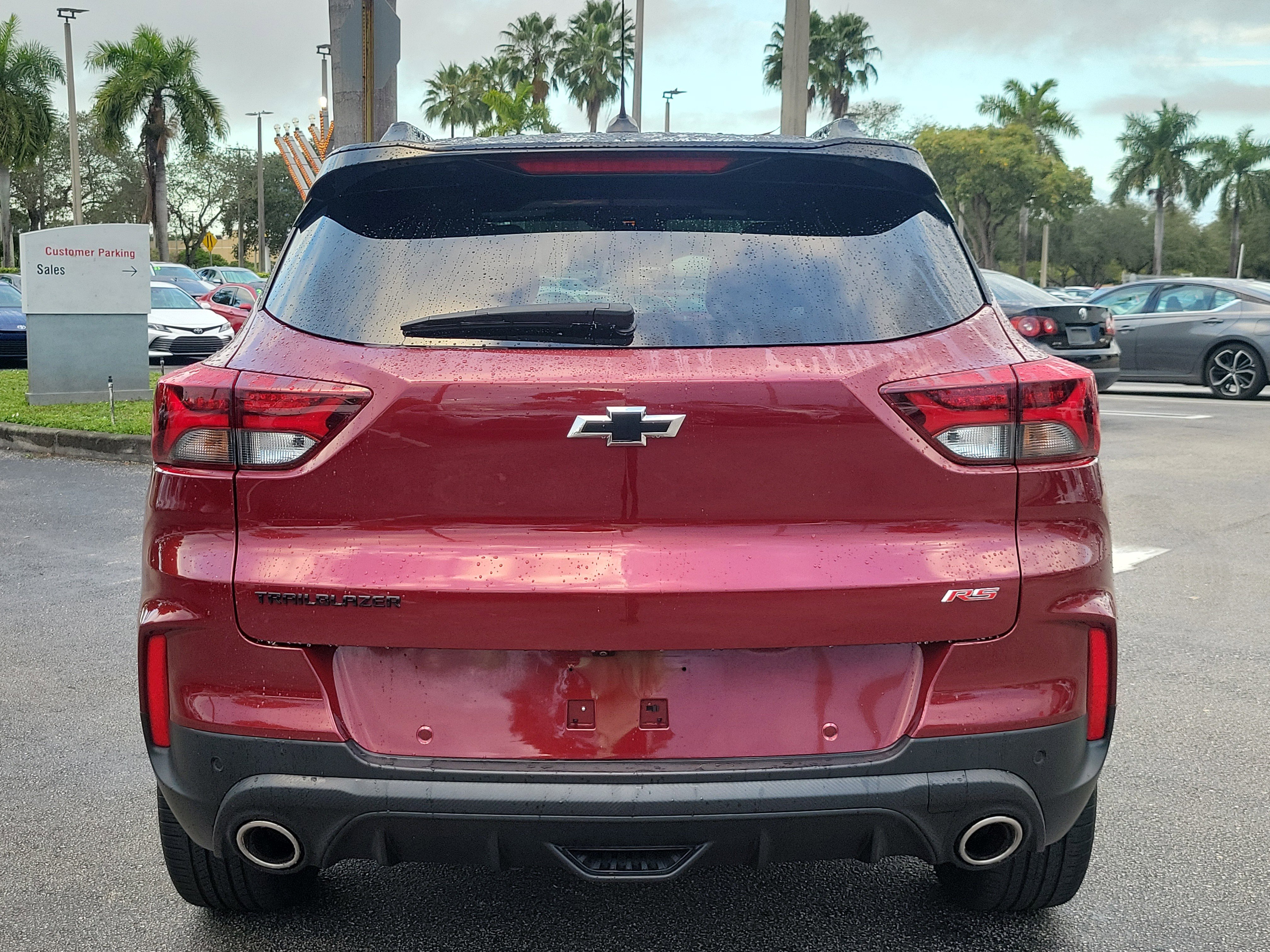 Used 2023 Chevrolet TrailBlazer RS w/ Technology Package image 6