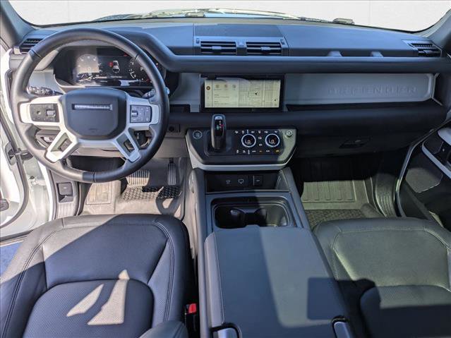 Used 2024 Land Rover Defender 110 S image 17