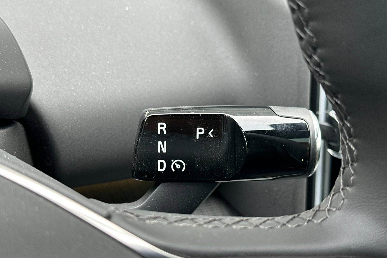 New 2026 Volvo EX30 Cross Country Ultra w/ Protection Package image 19