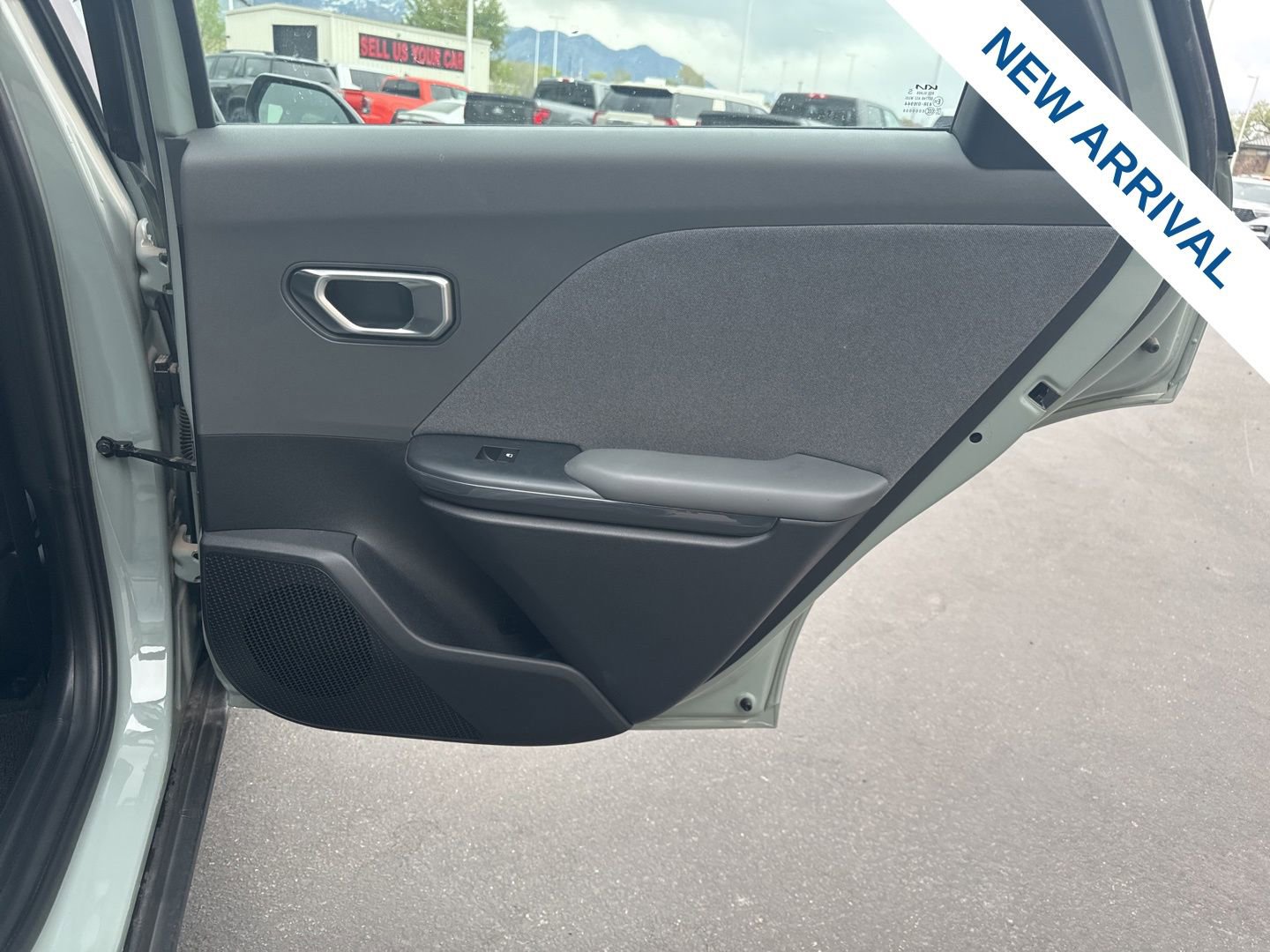 Used 2025 Kia K4 EX image 12