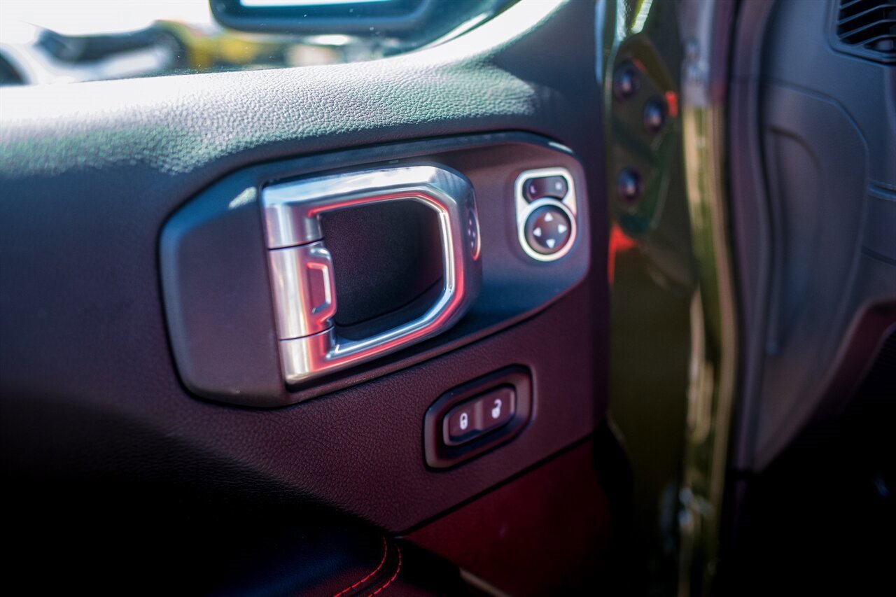 Used 2024 Jeep Wrangler Unlimited Rubicon 392 image 15