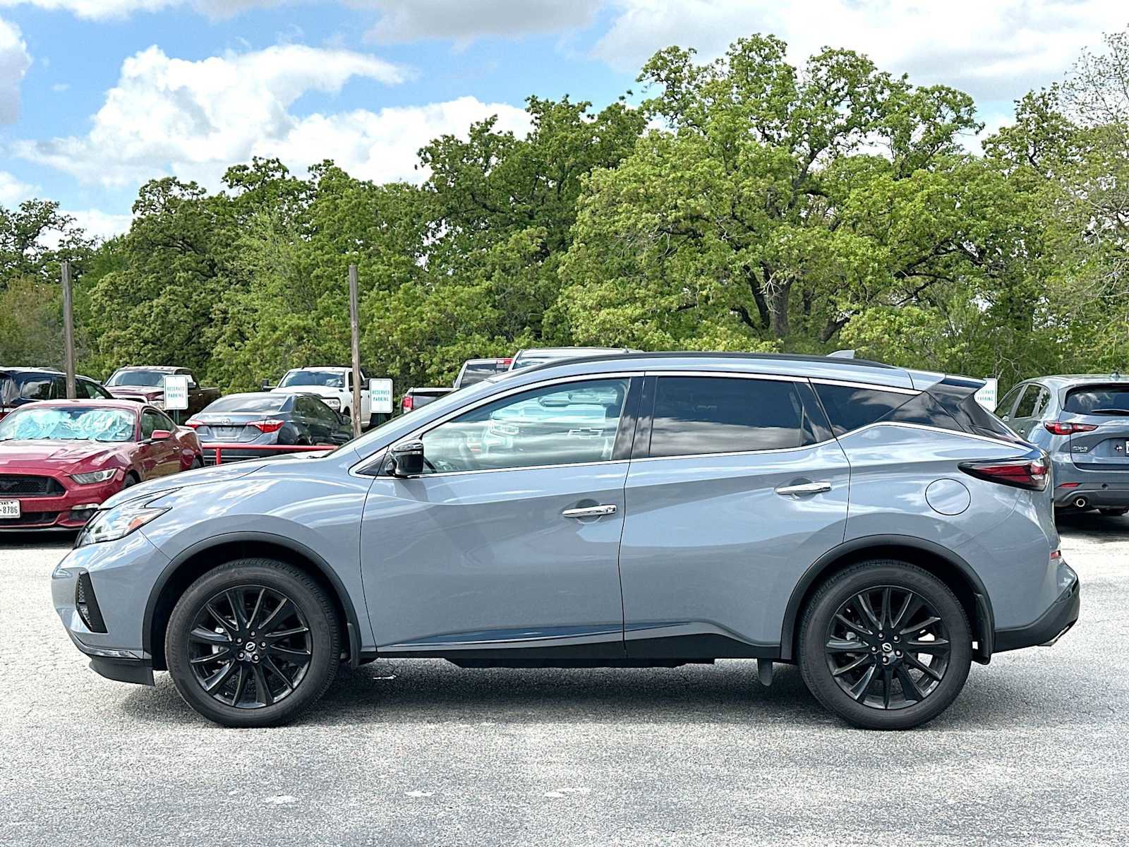 Used 2024 Nissan Murano SV w/ SV Midnight Edition Package image 12