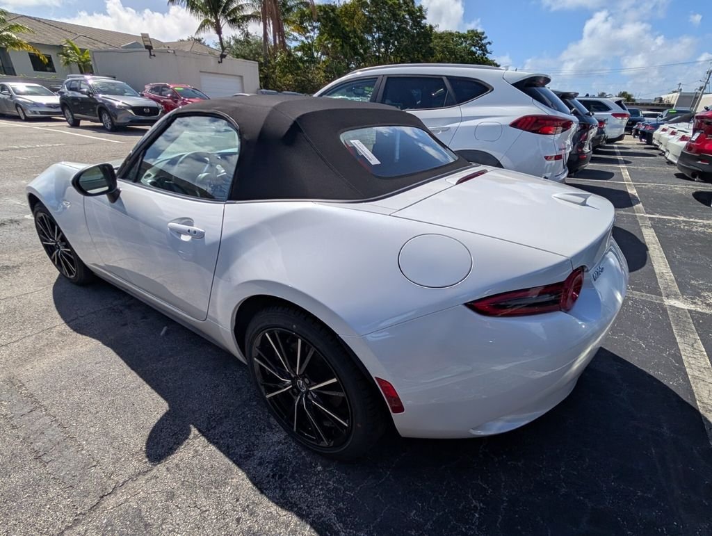 New 2026 MAZDA MX-5 Miata Grand Touring RWD image 7