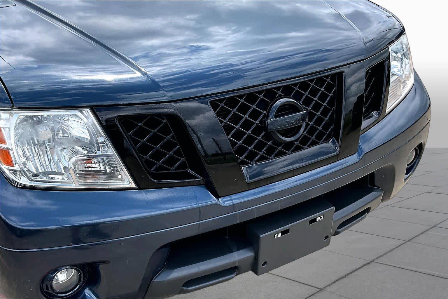 Used 2020 Nissan Frontier SV w/ Midnight Edition Floor Mats AWD/4WD image 29