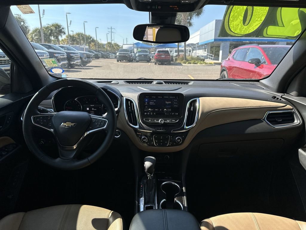 Used 2024 Chevrolet Equinox Premier image 18