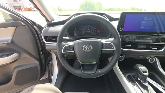 New 2026 Toyota Grand Highlander XLE AWD/4WD image 24