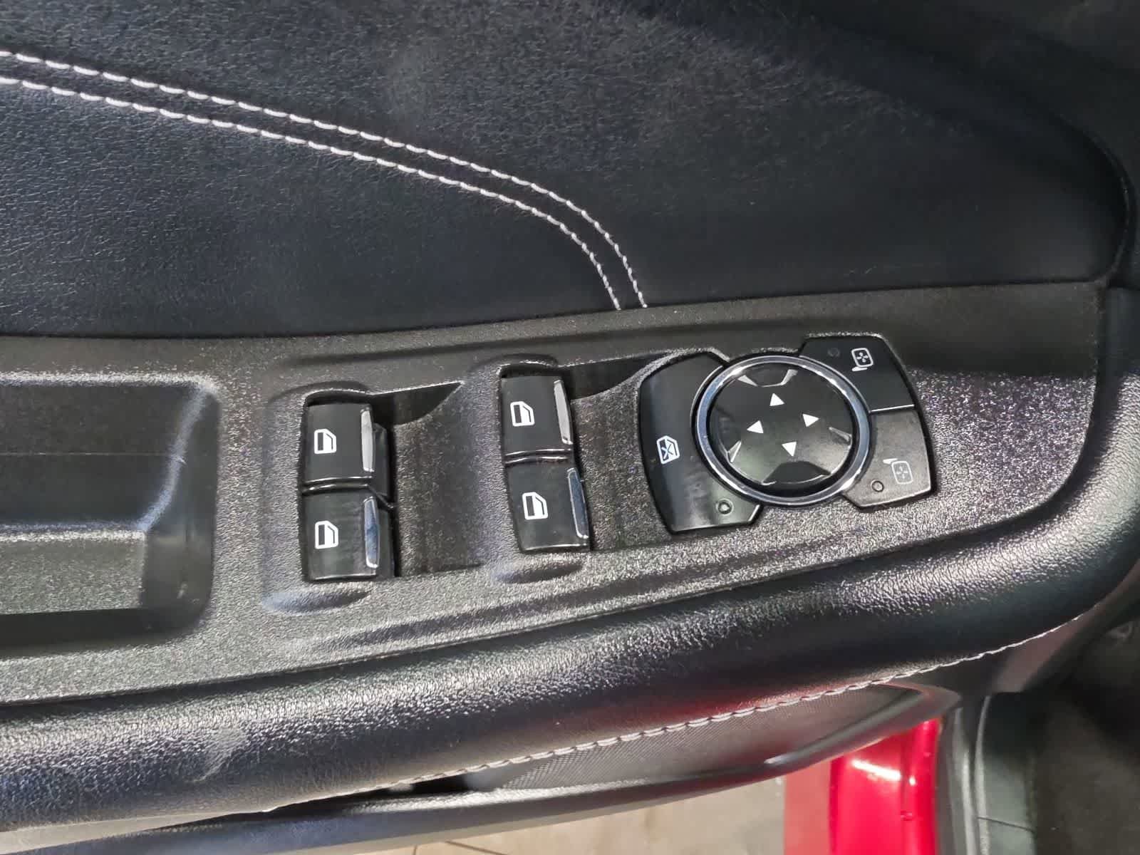 Used 2024 Ford Edge Titanium w/ Equipment Group 301A AWD/4WD image 17
