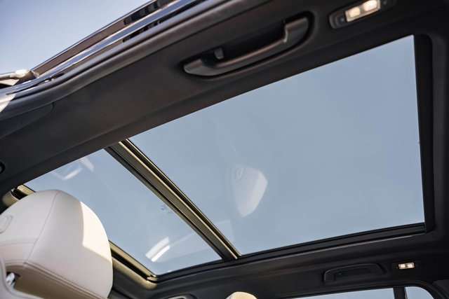 Used 2020 BMW X3 xDrive30i w/ Convenience Package image 2