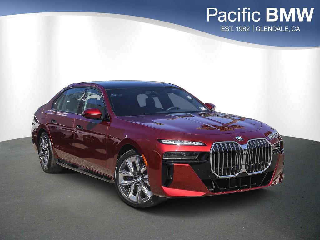 Used 2026 BMW 760i xDrive AWD/4WD image 1