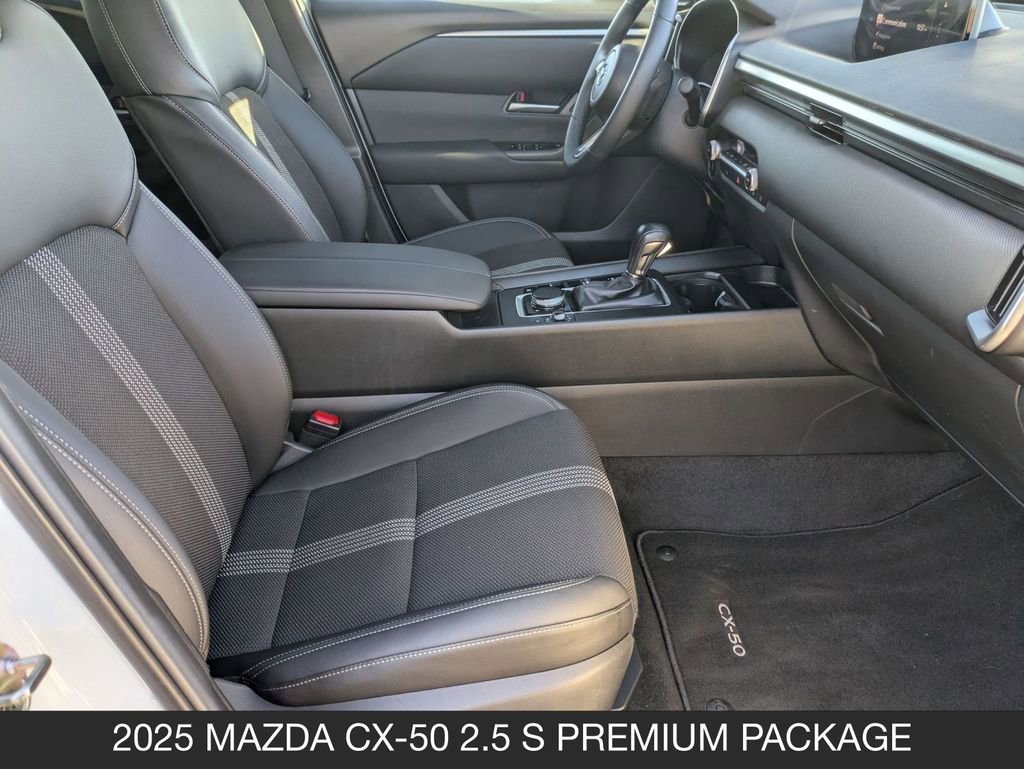 Used 2025 MAZDA CX-50 AWD 2.5 S w/ Premium Package image 36