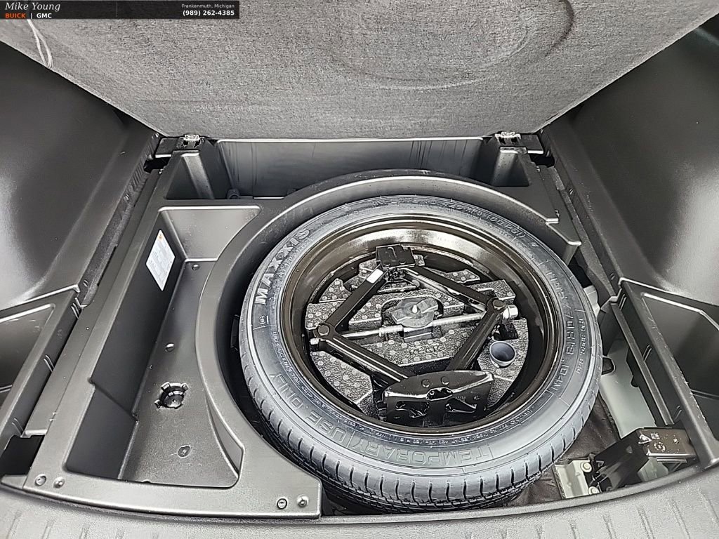 Used 2023 Chevrolet Blazer LT w/ Convenience Package image 10