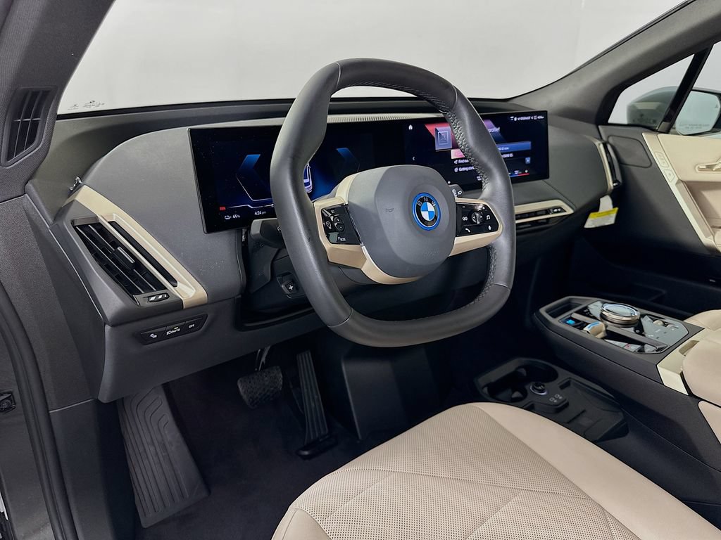 Certified 2023 BMW iX xDrive50 w/ Sport Package AWD/4WD image 9