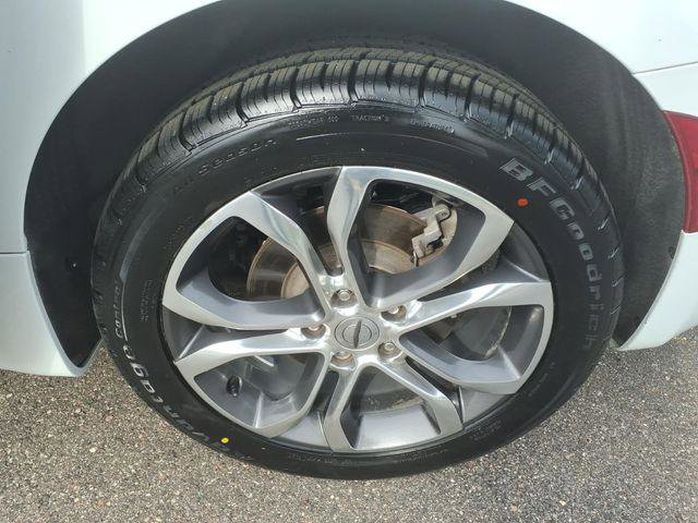 Certified 2021 Chrysler Pacifica Pinnacle AWD/4WD image 16