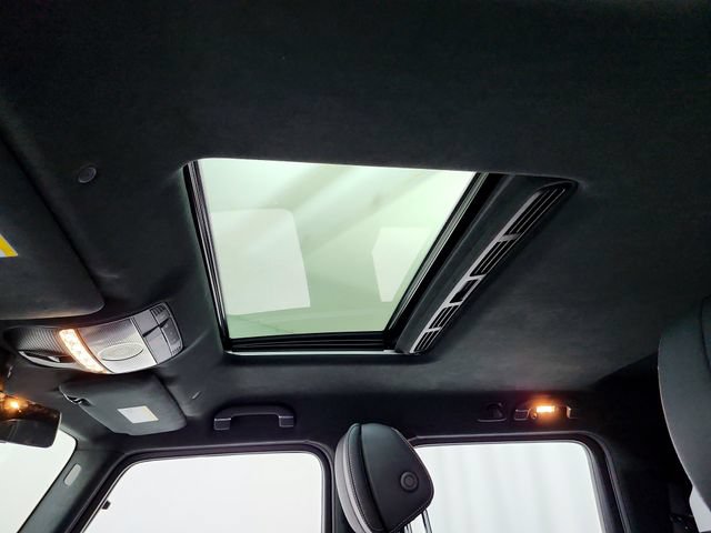 Used 2023 Mercedes-Benz G 550 image 22
