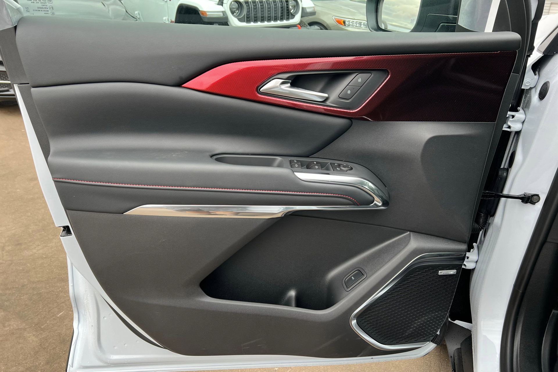 New 2026 Chevrolet Traverse Z71 image 15