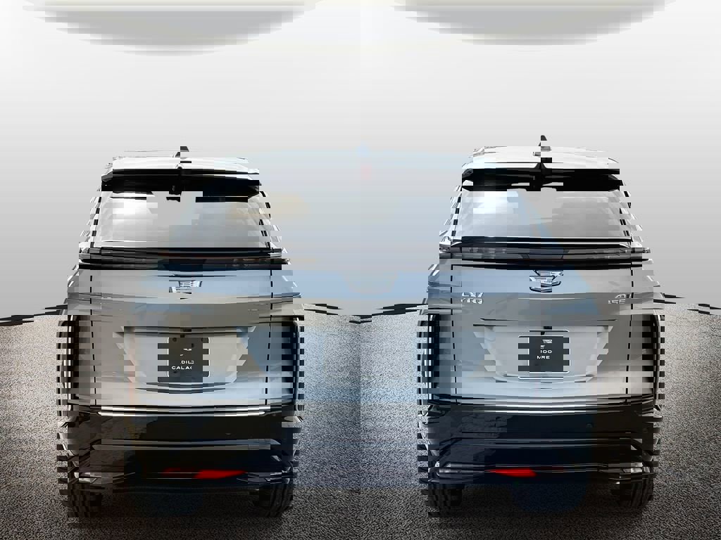 New 2025 Cadillac Lyriq Luxury image 3