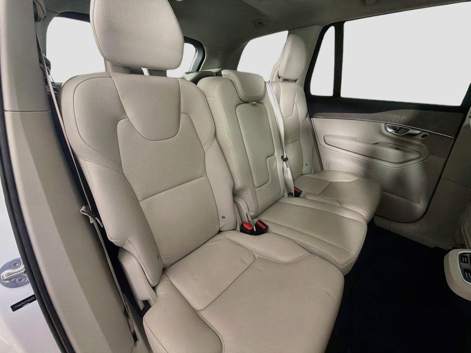 Certified 2023 Volvo XC90 B6 Core w/ Protection Package Premier AWD/4WD image 24