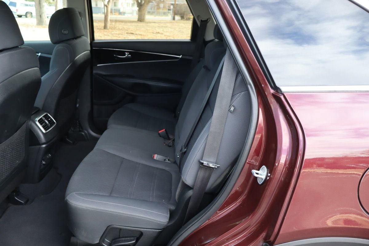 Used 2017 Kia Sorento AWD image 20