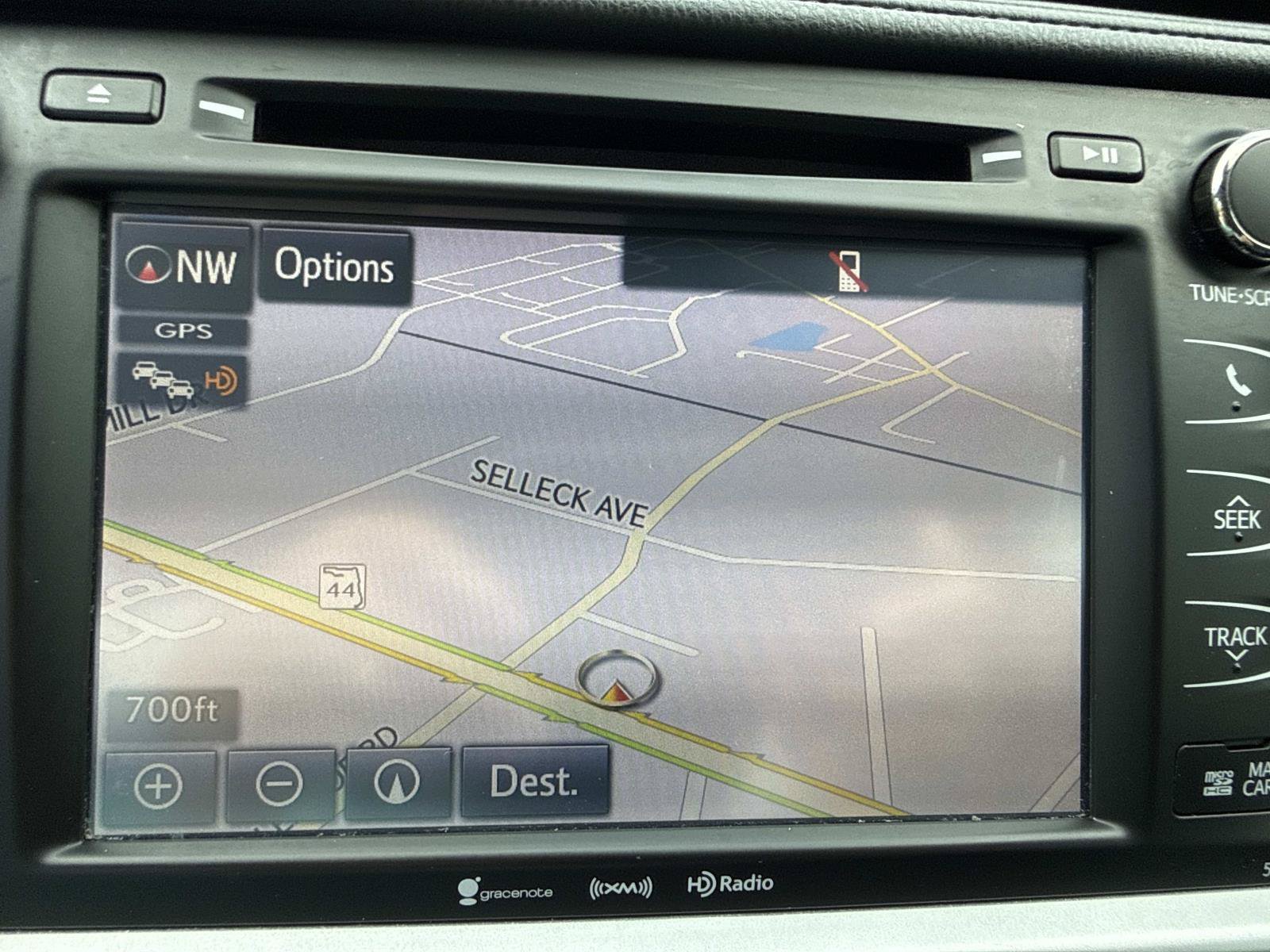 Used 2019 Toyota Highlander XLE AWD/4WD image 26