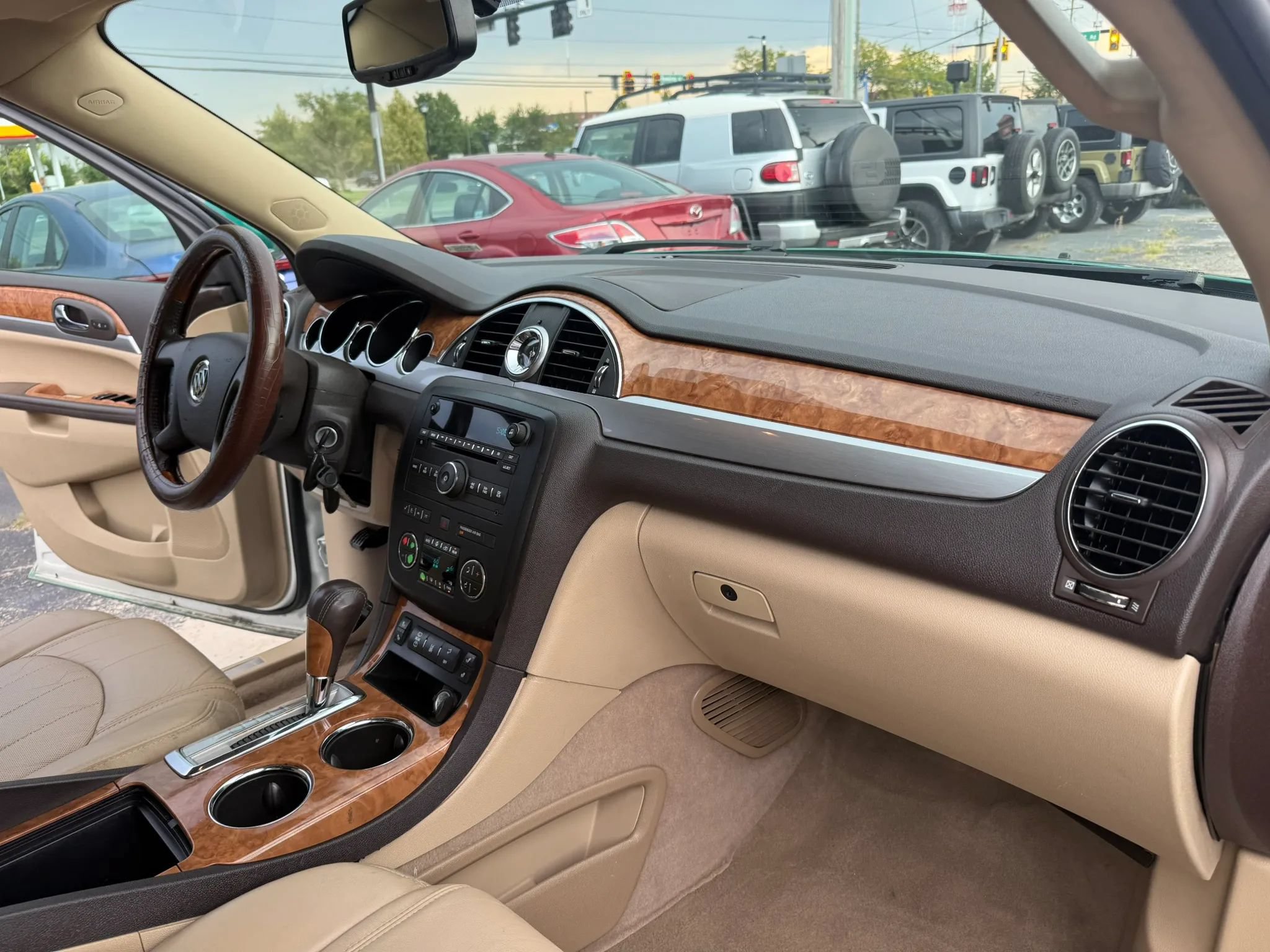 Used 2012 Buick Enclave Leather FWD image 25