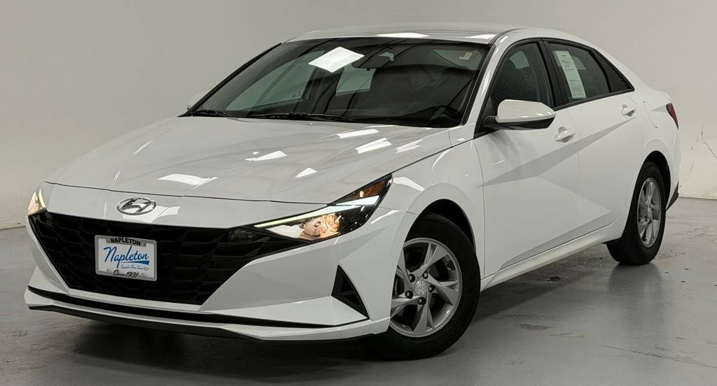Certified 2023 Hyundai Elantra SE