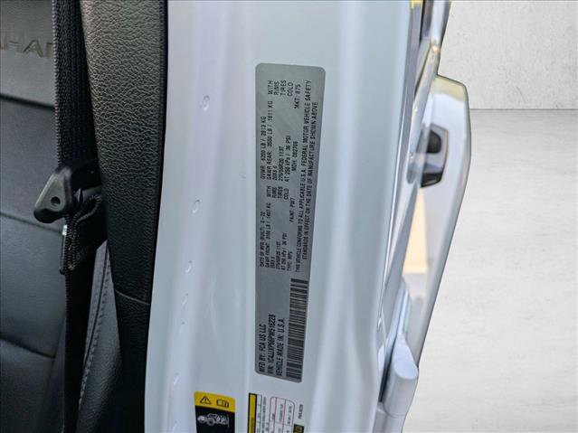 Used 2023 Jeep Wrangler Sahara w/ Cold Weather Group image 23