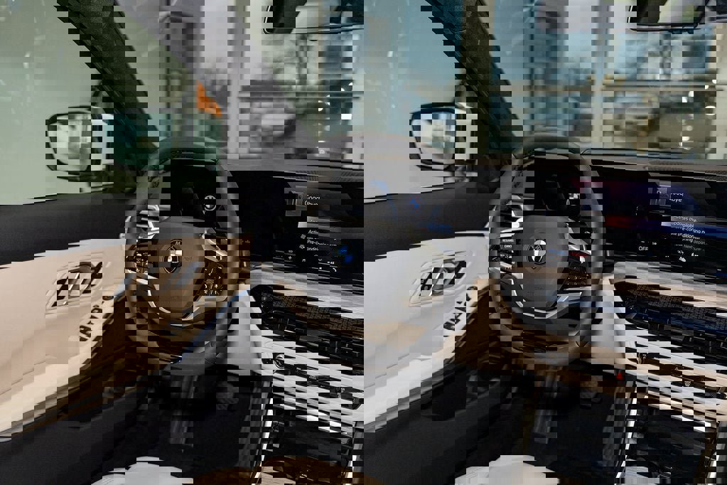 New 2026 BMW 330i xDrive Sedan w/ Convenience Package image 39