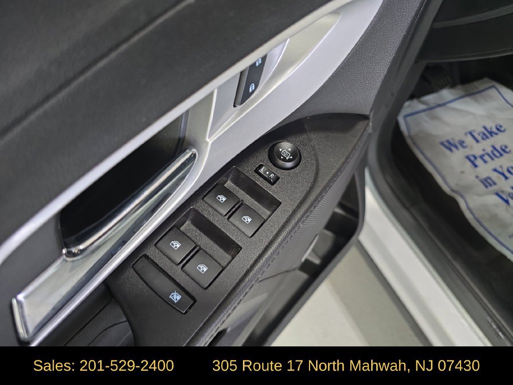 Used 2016 Chevrolet Equinox LT w/ Convenience Package AWD/4WD image 12