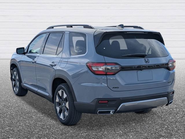 New 2026 Honda Pilot Touring image 3
