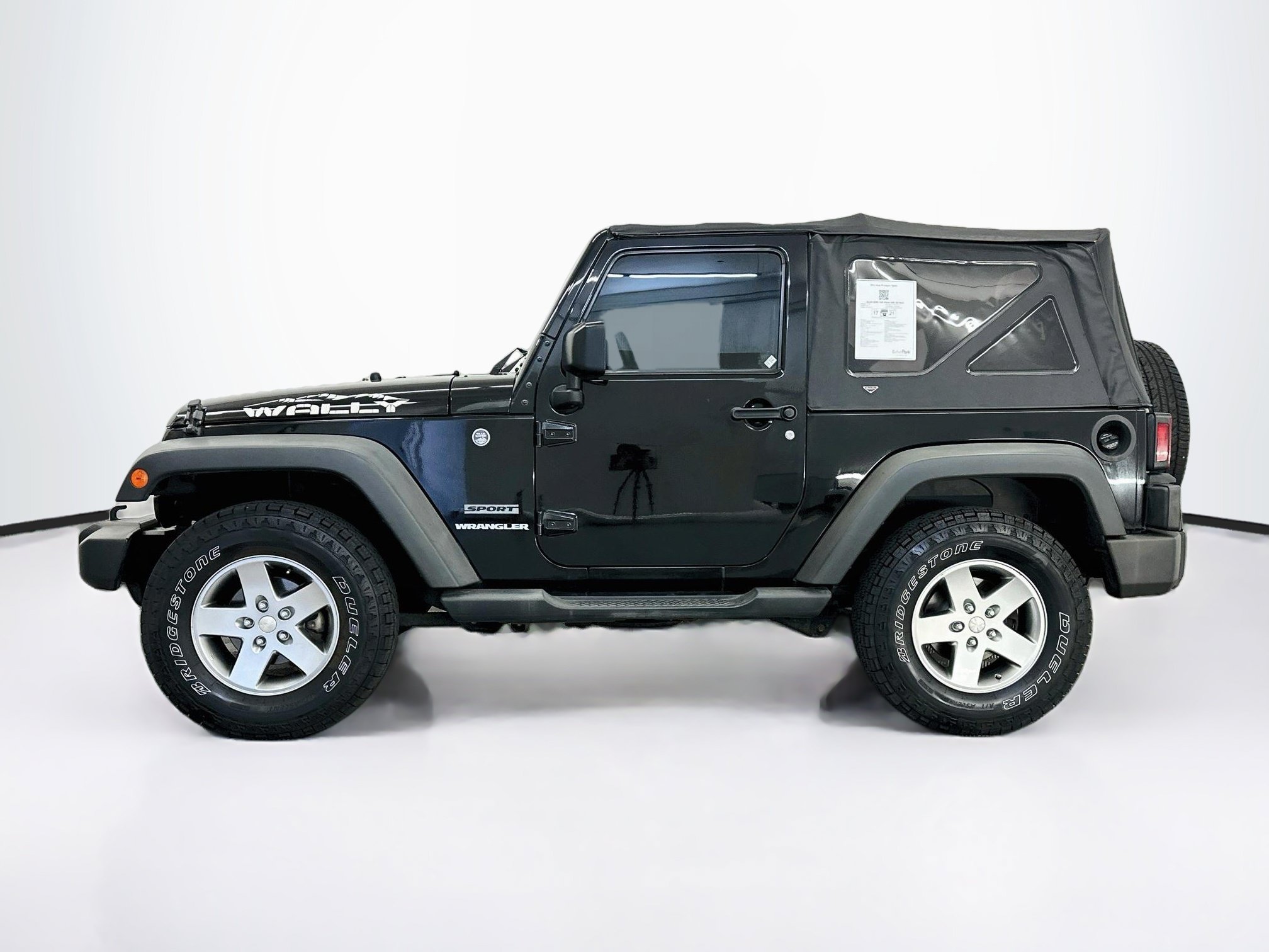 Used 2016 Jeep Wrangler Sport w/ Quick Order Package 24S AWD/4WD image 4