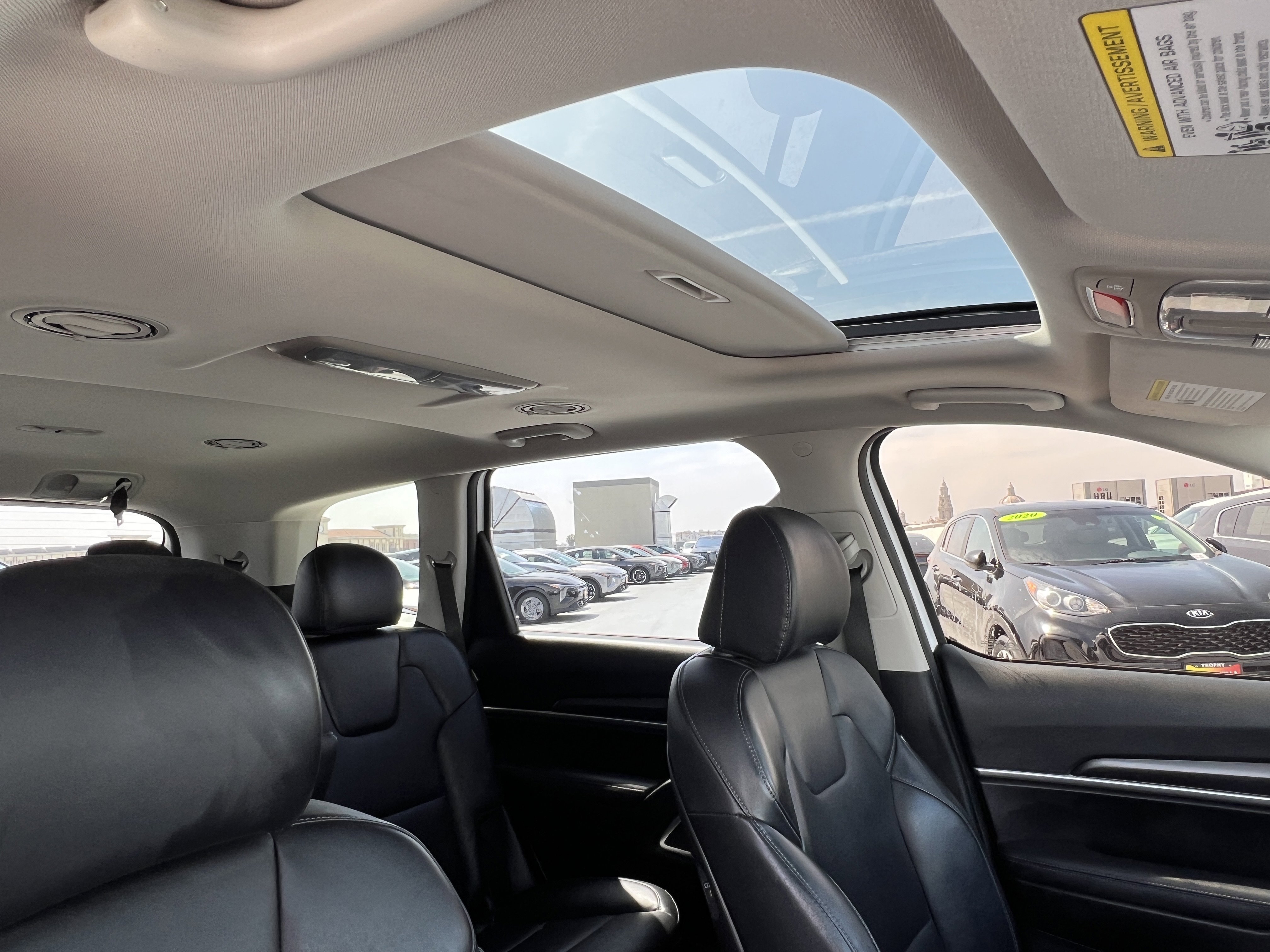 Certified 2023 Kia Telluride S w/ S Sunroof Package image 18