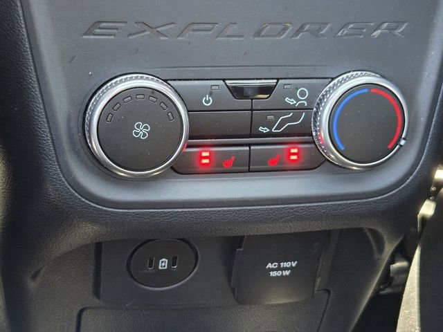 Certified 2025 Ford Explorer Platinum image 12