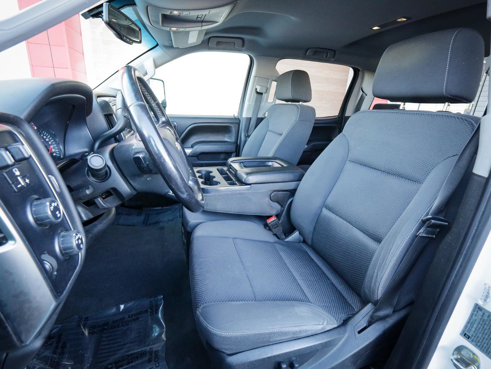 Used 2019 Chevrolet Silverado 3500 LT w/ LT Convenience Package image 13