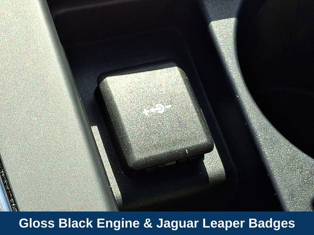 Used 2023 Jaguar XF R-Dynamic SE AWD/4WD image 14