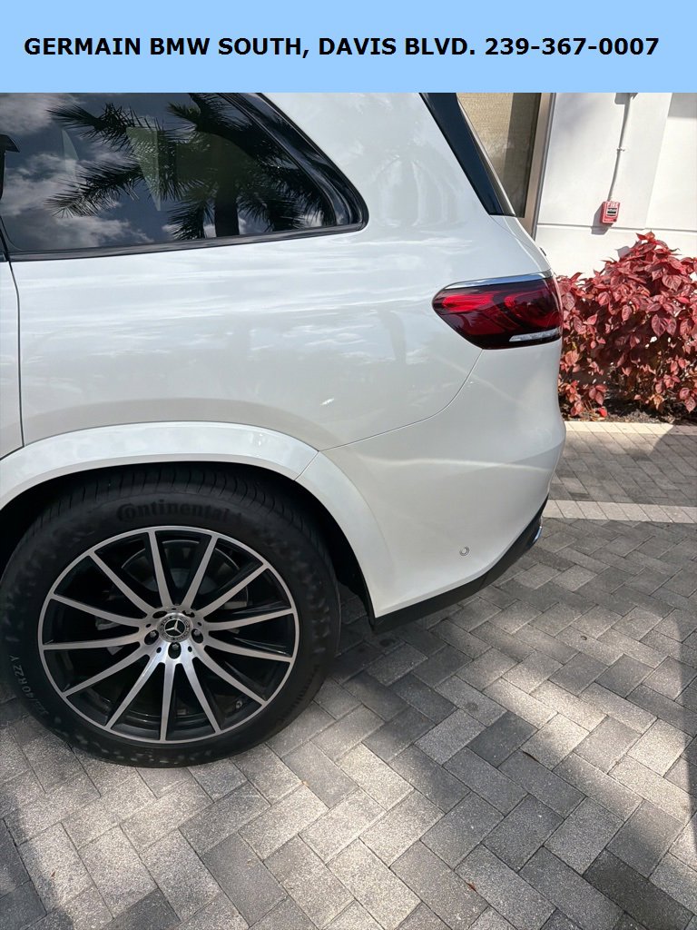 Used 2023 Mercedes-Benz GLS 450 4MATIC image 9
